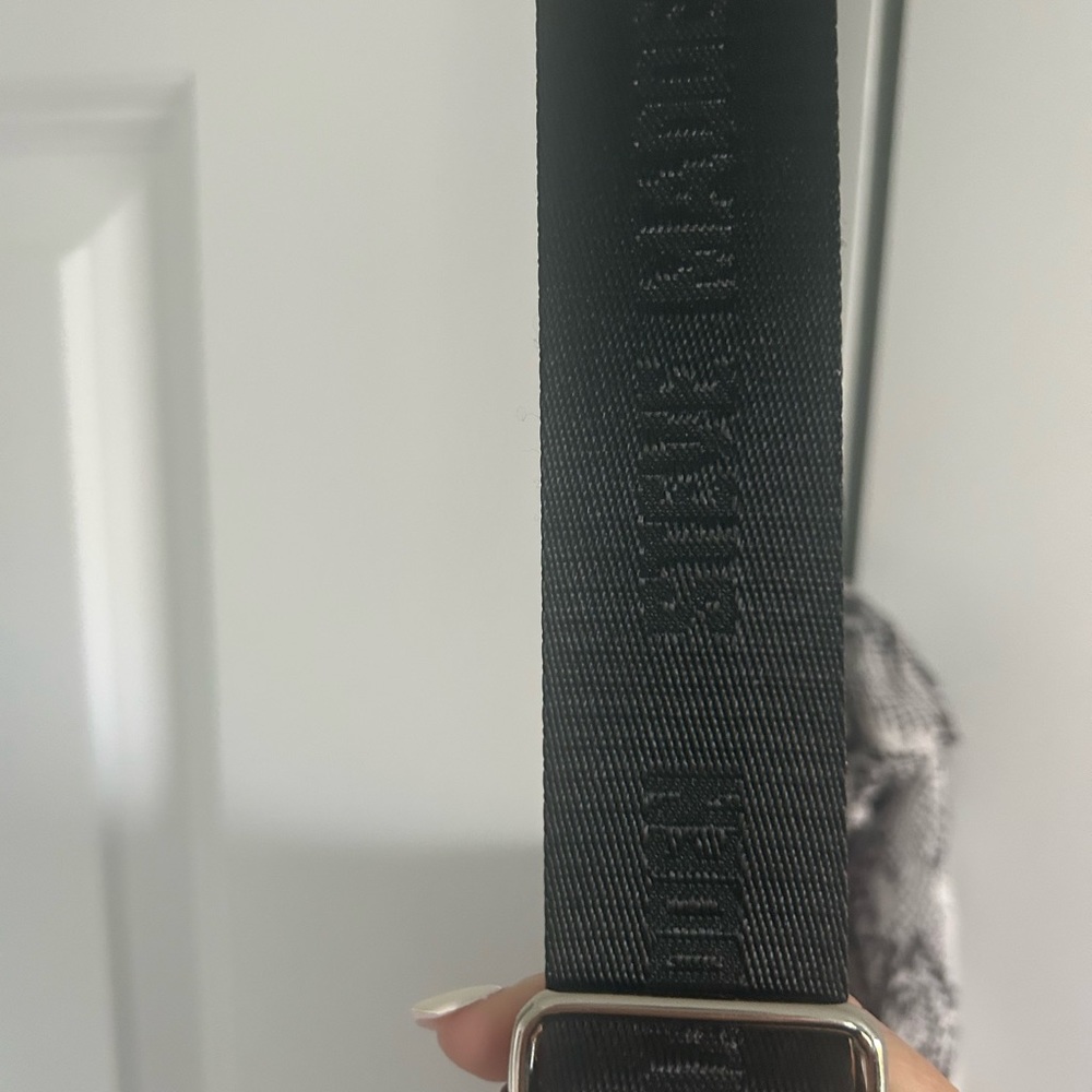 Steve Madden Maroon Crossbody bag - Picture 4 of 5